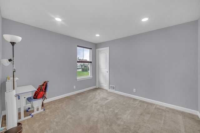 5 Nelson Lane, Hawthorn Woods, IL 60047