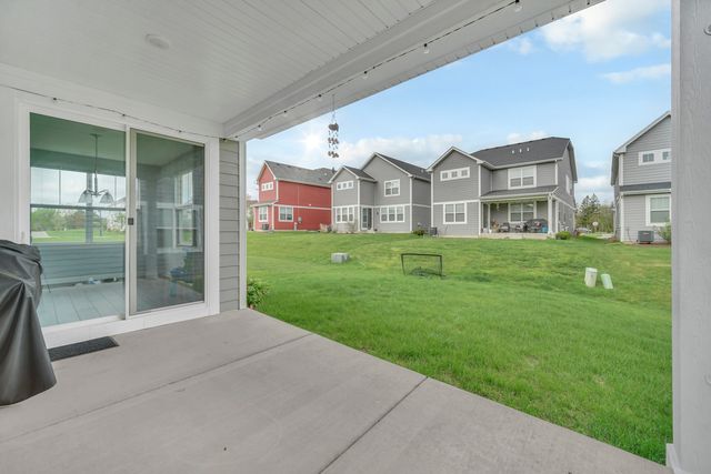 5 Nelson Lane, Hawthorn Woods, IL 60047