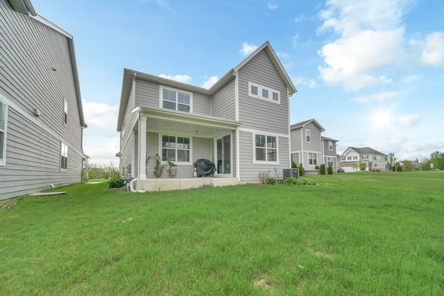 5 Nelson Lane, Hawthorn Woods, IL 60047
