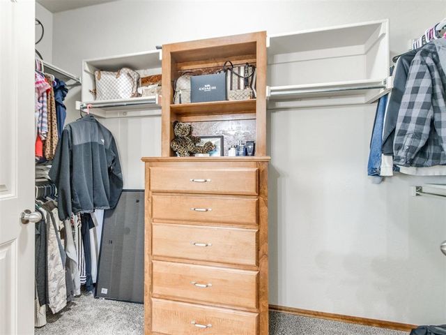 298 Hillside Drive, Harrah, OK 73045