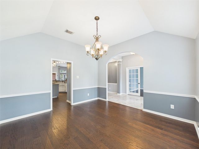 111 Bending Brook Lane, Dickinson, TX 77539