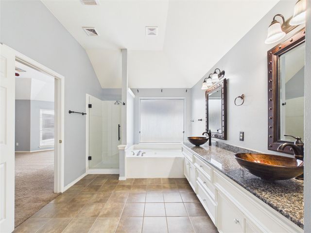111 Bending Brook Lane, Dickinson, TX 77539