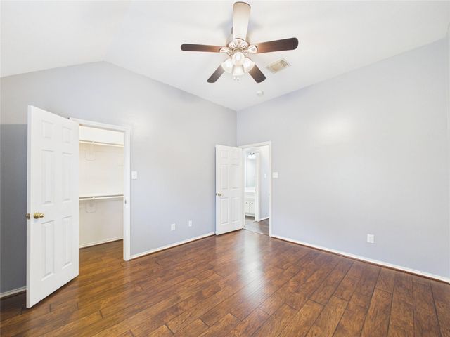 111 Bending Brook Lane, Dickinson, TX 77539