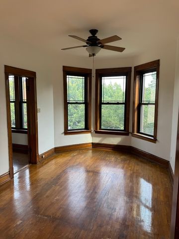 2435 W Thomas Street 3F, Chicago, IL 60622