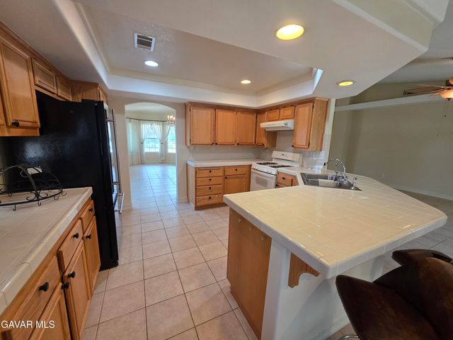 5715 Capri Court, Palmdale, CA 93552