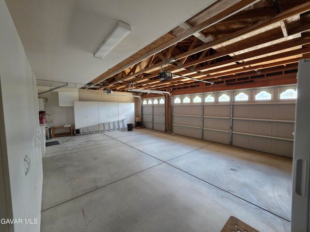 5715 Capri Court, Palmdale, CA 93552