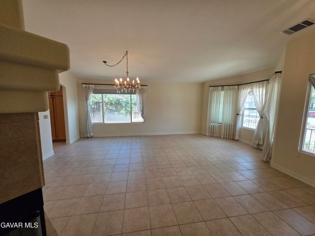 5715 Capri Court, Palmdale, CA 93552