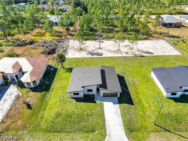 1009 State AVE, Lehigh Acres, FL 33972