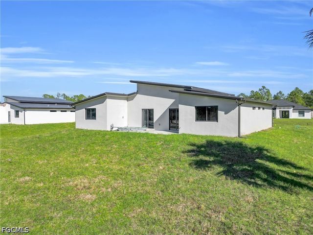 1009 State AVE, Lehigh Acres, FL 33972