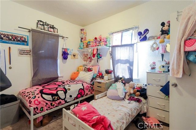 212 E Adams Street, Santa Ana, CA 92707