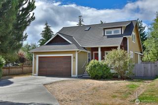4876 Breezefair Road, Freeland, WA 98249