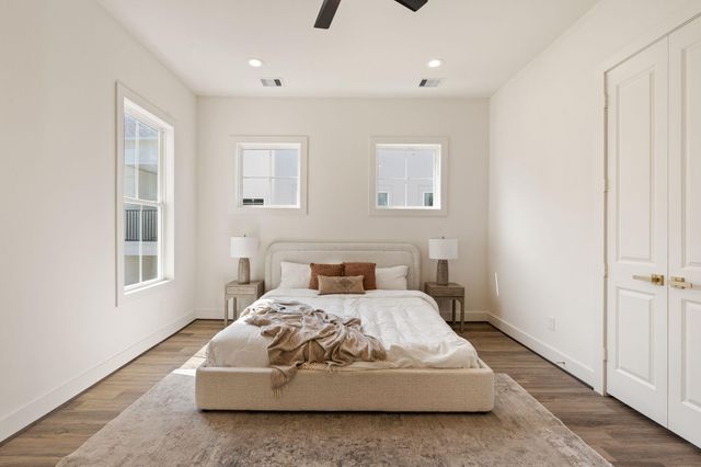 1142 W 16th Street, Houston, TX 77008