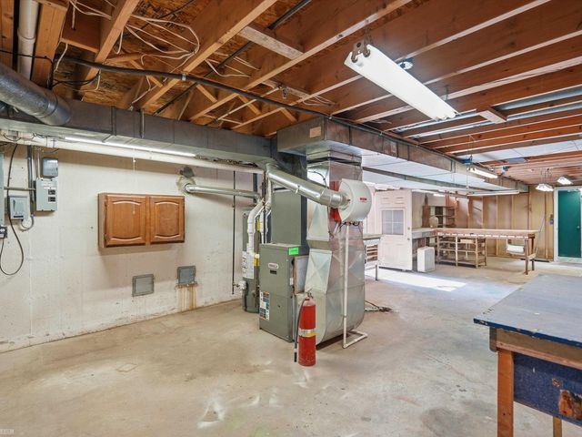 42424 Tessmer Drive, Sterling Heights, MI 48314