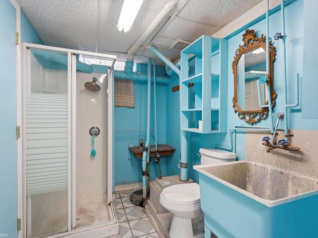 42424 Tessmer Drive, Sterling Heights, MI 48314