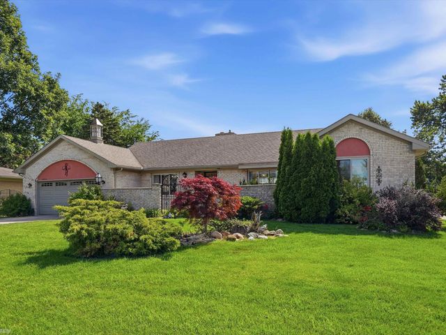 42424 Tessmer Drive, Sterling Heights, MI 48314