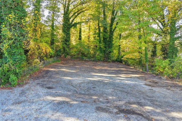 1035 Beaver Ruin Road, Norcross, GA 30093