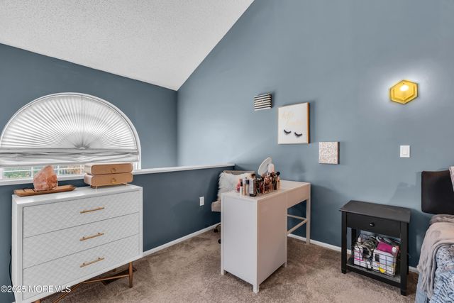 11 Madison Court, Tinton Falls, NJ 07712