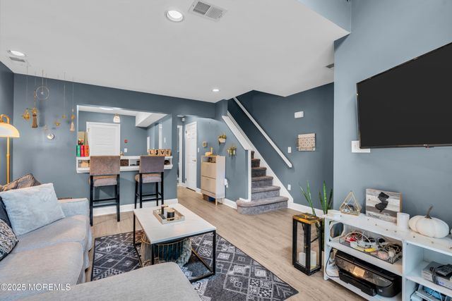 11 Madison Court, Tinton Falls, NJ 07712