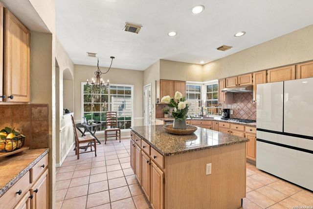 5007 NEWCASTLE LN, San Antonio, TX 78249