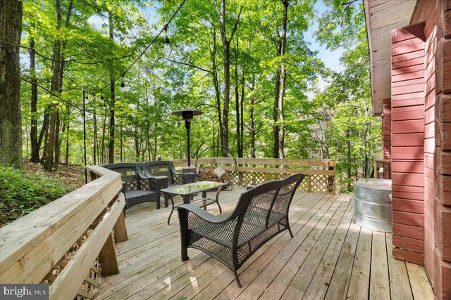 513 STRATON, Basye, VA 22810