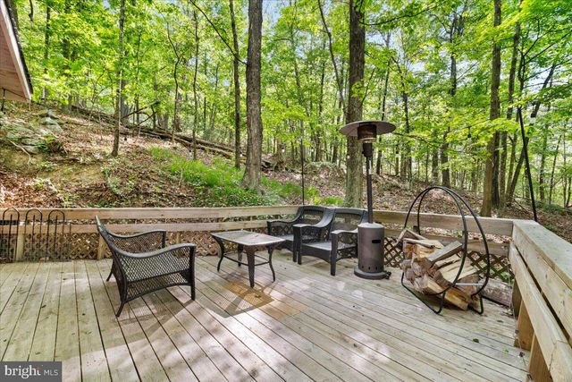 513 STRATON, Basye, VA 22810