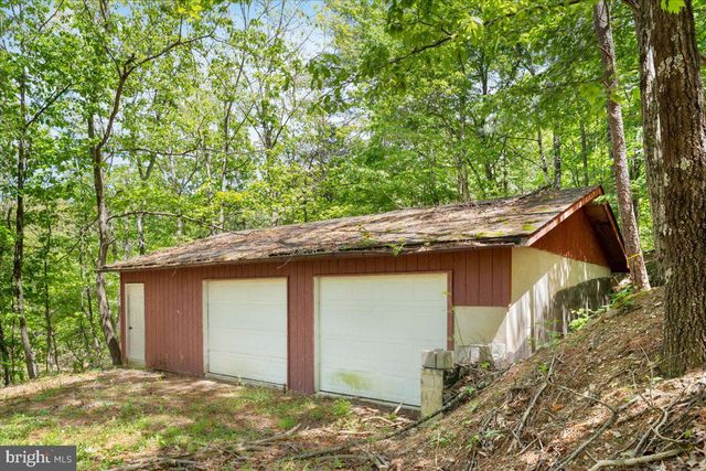 513 STRATON, Basye, VA 22810