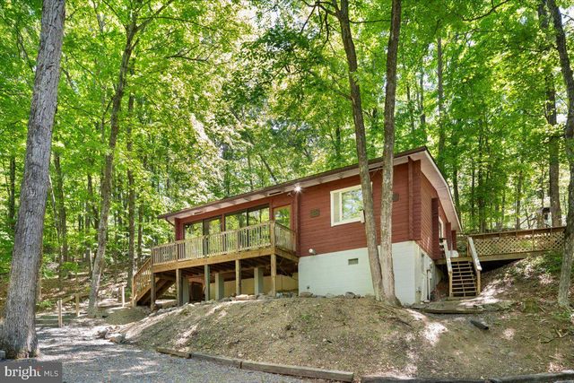 513 STRATON, Basye, VA 22810