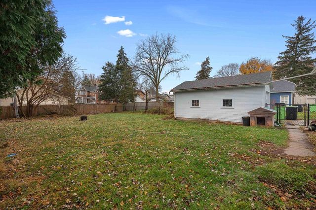 309 4th Street, Beaver Dam, WI 53916