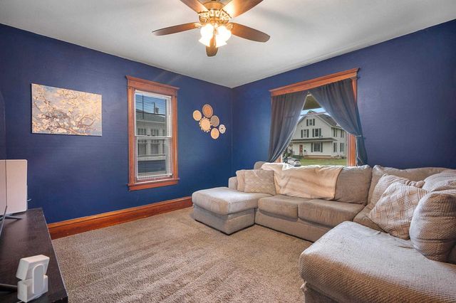 309 4th Street, Beaver Dam, WI 53916