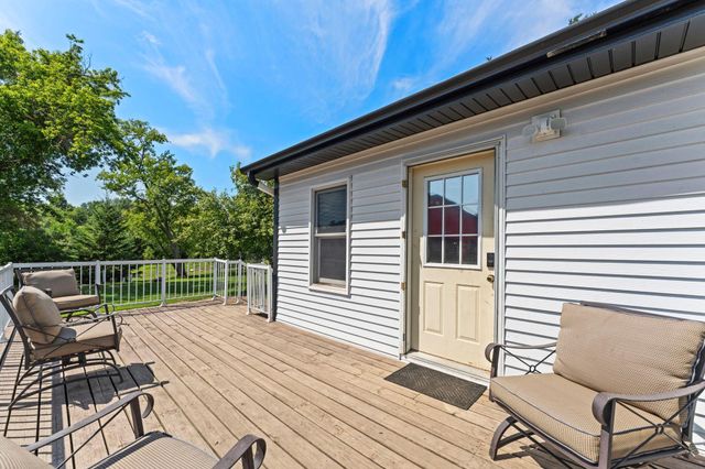 42550 Cedarcrest Trail, Harris, MN 55032