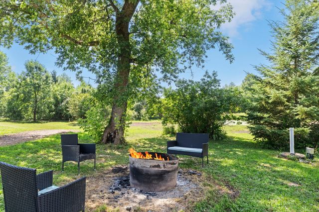 42550 Cedarcrest Trail, Harris, MN 55032