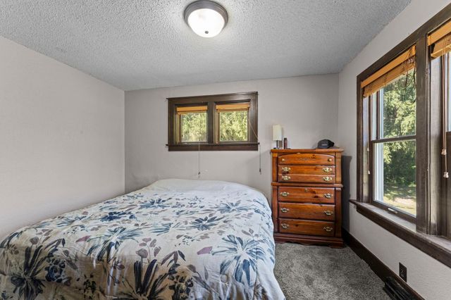 42550 Cedarcrest Trail, Harris, MN 55032