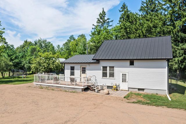 42550 Cedarcrest Trail, Harris, MN 55032