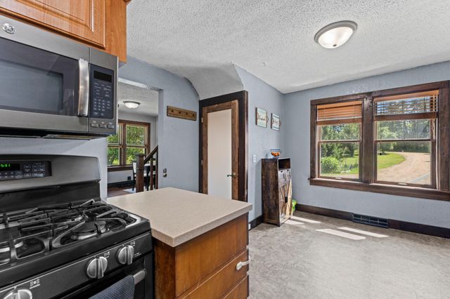 42550 Cedarcrest Trail, Harris, MN 55032