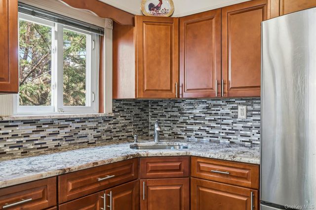 62-41 79th Street, Middle Village, NY 11379