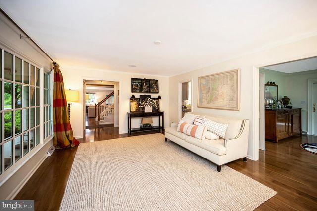 313 INGLESIDE DR, Fredericksburg, VA 22405