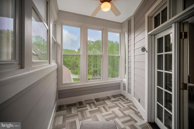 313 INGLESIDE DR, Fredericksburg, VA 22405
