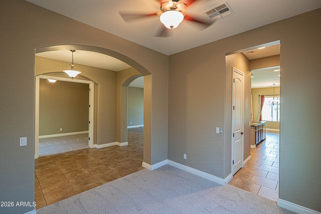 2948 E MAPLEWOOD Street, Gilbert, AZ 85297