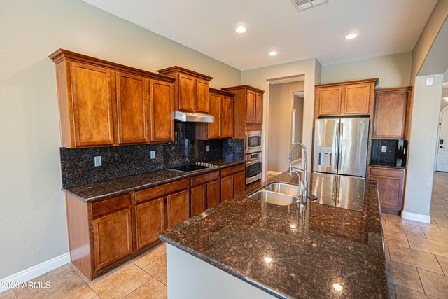 2948 E MAPLEWOOD Street, Gilbert, AZ 85297