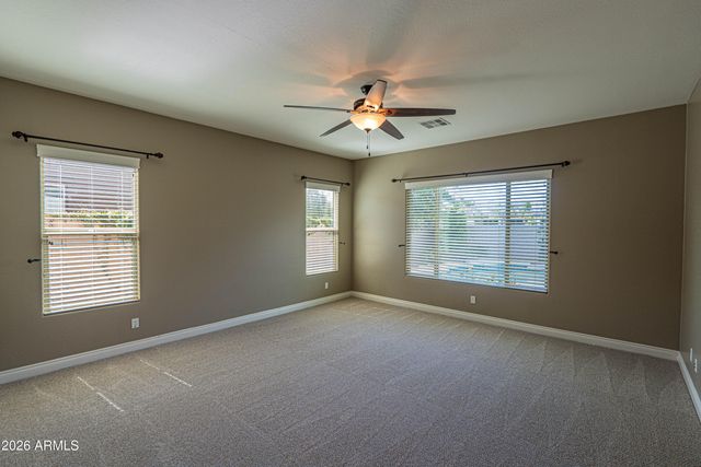 2948 E MAPLEWOOD Street, Gilbert, AZ 85297