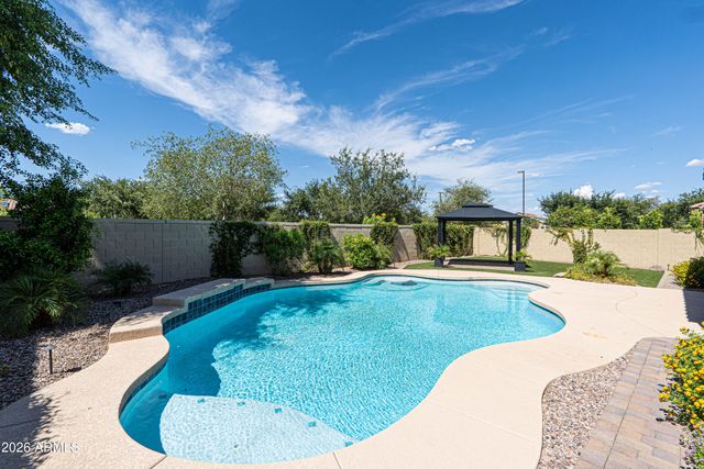 2948 E MAPLEWOOD Street, Gilbert, AZ 85297