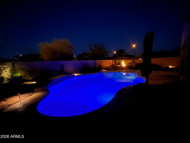 2948 E MAPLEWOOD Street, Gilbert, AZ 85297