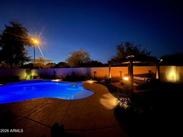 2948 E MAPLEWOOD Street, Gilbert, AZ 85297