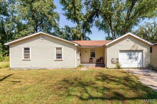 17 Denovion Court, Cahokia, IL 62206