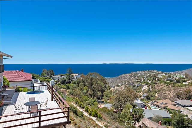 3079 Cresta Way, Laguna Beach, CA 92651