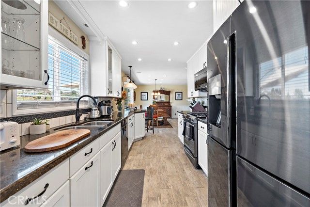 3079 Cresta Way, Laguna Beach, CA 92651