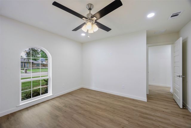 3401 Cross Bend Road, Plano, TX 75023