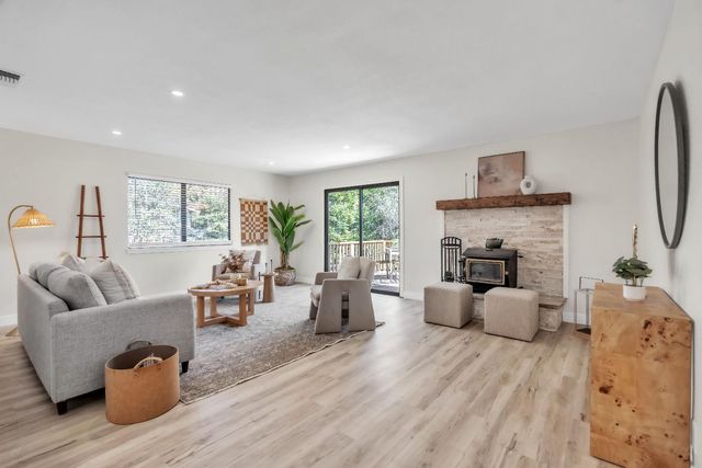 3569 Cambridge Rd, Cameron Park, CA 95682