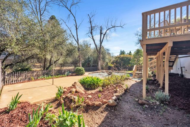 3569 Cambridge Rd, Cameron Park, CA 95682