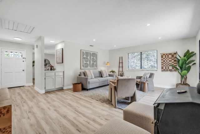 3569 Cambridge Rd, Cameron Park, CA 95682